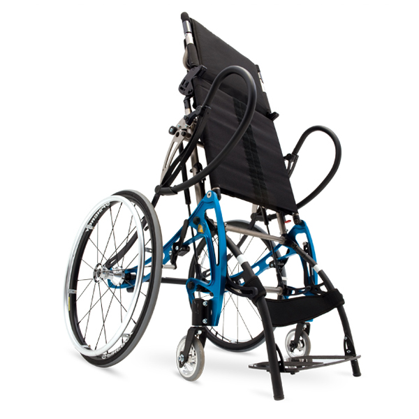 LSA H�LIUM - FAUTEUIL ROULANT MANUEL A VERTICALISATION...