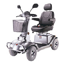 ORBIS - SCOOTER A QUATRE ROUES...