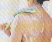 AA1838 - BROSSE ET EPONGE DE BAIN...