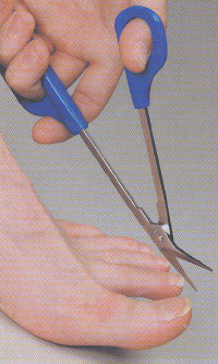 AA6766Y - CISEAUX A ONGLES...