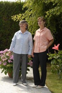 MODELE FEMME - PANTALON...