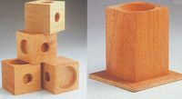 AA3308 - SURELEVATEUR DE MEUBLE...