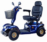 L4 - SCOOTER A QUATRE ROUES...
