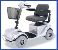 CITYLINER 408 - SCOOTER A QUATRE ROUES...