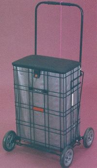 AA8313 - DEAMBULATEUR A 4 ROUES...
