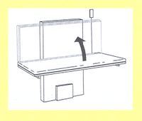 RB 14720 - TABLE A LANGER...