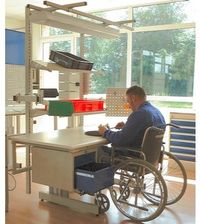SERIE ATS 600 36 683 2030 - TABLE DE TRAVAIL A HAUTEUR R...