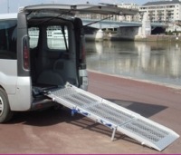 RAMPE D'ACCES REPLIABLE - RAMPE FIXE...