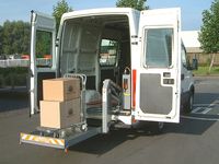 DH-P20 PLATEAU PLIANT - HAYON-ELEVATEUR...