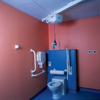 WISPA 300 - LEVE-PERSONNE FIXE AU PLAFOND SUR RAIL...