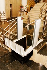 INDEPENDANCE - PLATEFORME ELEVATRICE VERTICALE...