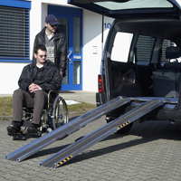 RAIL DE CHARGEMENT 082 10 002 - PAIRE DE RAMPES PORTABLE...