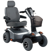 ROYAL XL - SCOOTER A QUATRE ROUES...