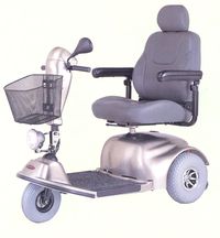 SATURNE MAXI - SCOOTER A TROIS ROUES...