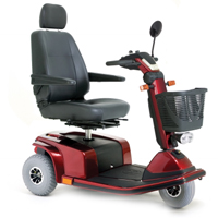 CELEBRITY DX 3 ROUES - SCOOTER A TROIS ROUES...