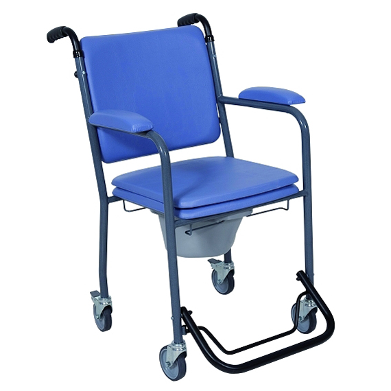 GR 30 - Chaise percée à roulettes...