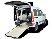 KANGOO RAMPE MANUELLE - VEHICULE NEUF AMENAGE POUR LE TR...