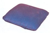 3 VPLT - COUSSIN EN MOUSSE...