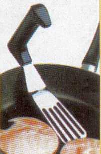 M 5054 - USTENSILE DE CUISINE...