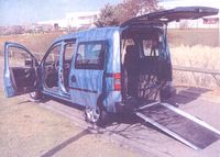 OPEL COMBO - VEHICULE NEUF AMENAGE POUR LE TRANSPORT...