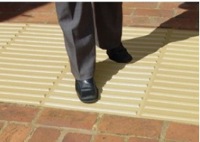 DALLES PODOTACTILES - SURFACE PODO-TACTILE D'ORIENTATION...