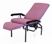 623 ELECTRIQUE - FAUTEUIL DE REPOS A ROULETTES...