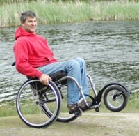 FREEWHEEL - TRICYCLE A DEUX ROUES ARRIERE PROPULSE PAR L...