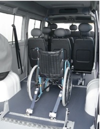 NV400 COMBI VP - VEHICULE NEUF AMENAGE POUR LE TRANSPORT...