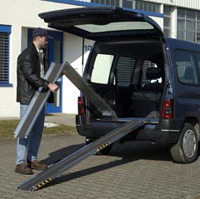 RAIL DE CHARGEMENT 082 10 000 - PAIRE DE RAMPES PORTABLE...