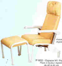 P 602 - FAUTEUIL DE REPOS...