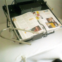 TOURNE-PAGES COLLIER AU SOUFFLE AVEC ANTENNE TELESCOPIQU...